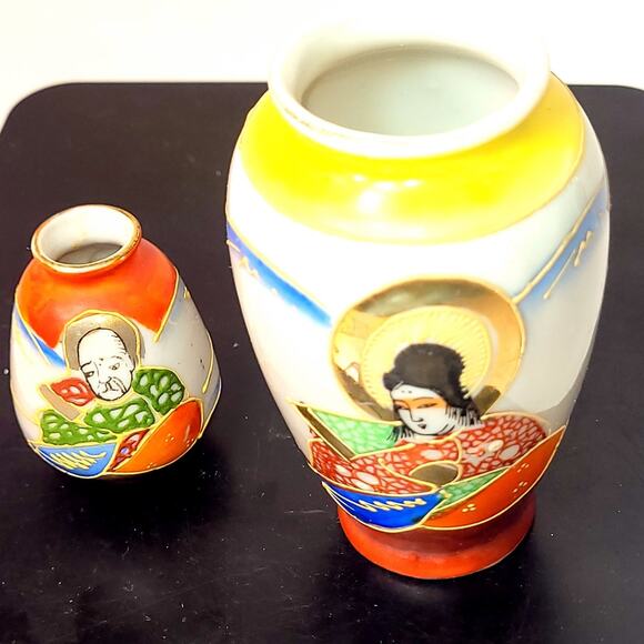 1940's Vintage Miniature 2.5" & 3.5" Occupied Japan Satsuma Hand Painted Vases - Picture 6 of 10